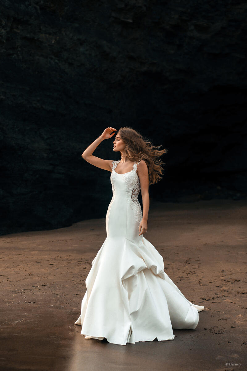 Disney Fairy Tale Weddings Style Number D290 - 9