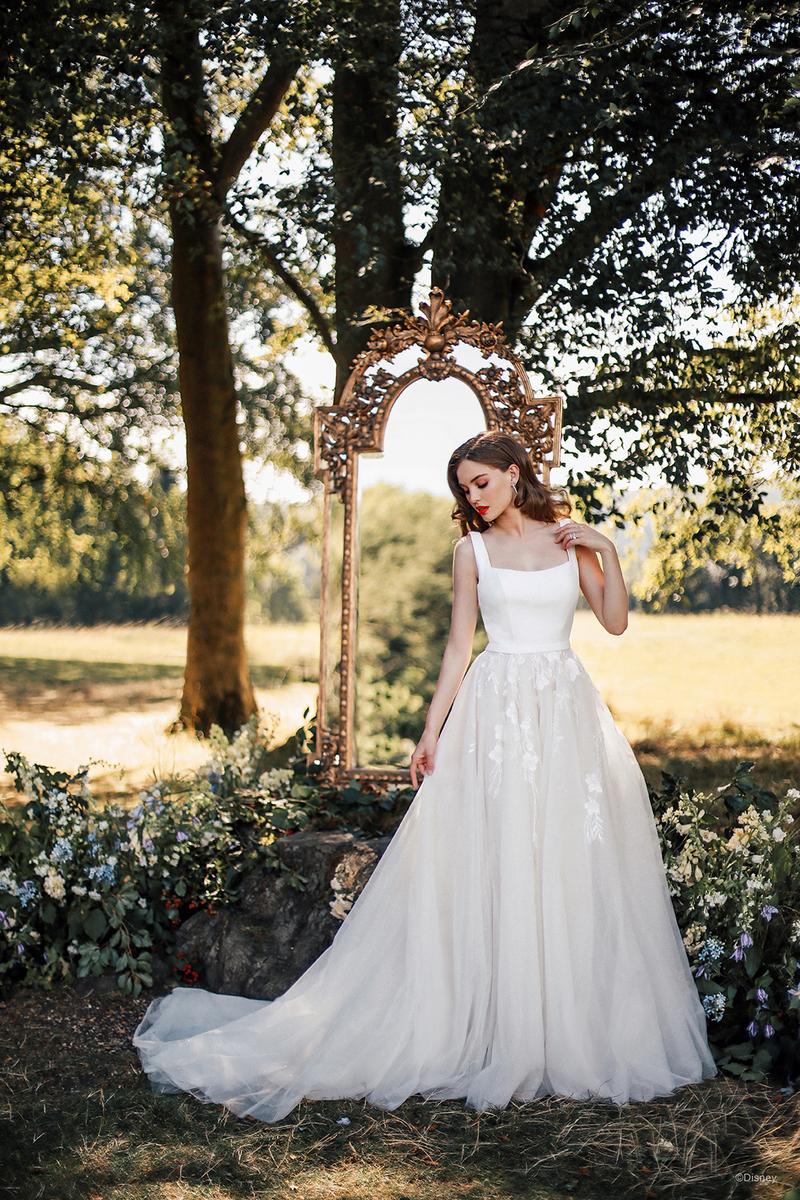 Disney Fairy Tale Weddings Style Number D317CP - 4