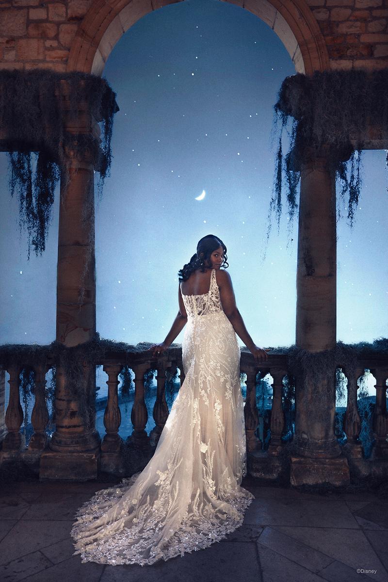 Disney Fairy Tale Weddings Style Number D318L - 8