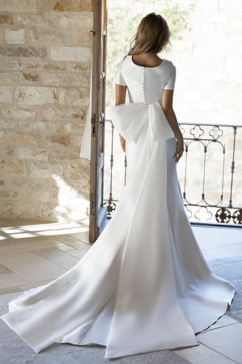 Allure Modest Style Number M735 - 2