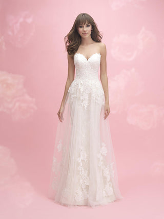 Allure Romance Style Number 3057 - 1