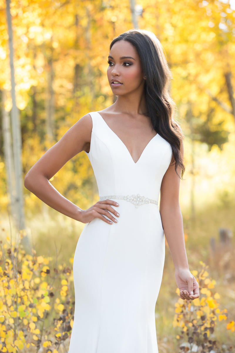 Allure Romance Style Number 3101 - 13