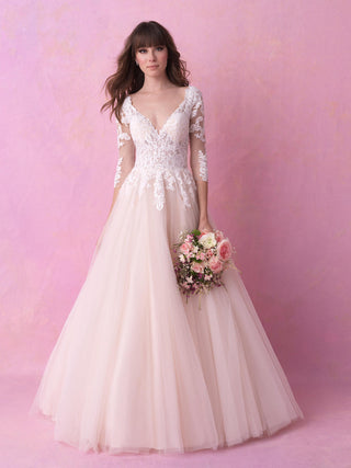 Allure Romance Style Number 3154 - 1