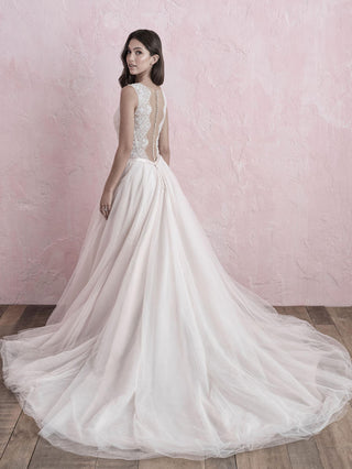 Allure Romance Style Number 3252 - 2