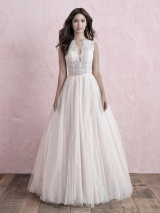 Allure Romance Style Number 3252 - 1