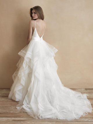 Allure Romance Style Number 3319 - 2