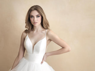 Allure Romance Style Number 3319 - 3
