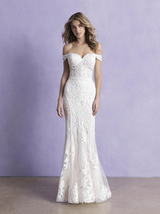 Allure Romance Style Number 3357L - 1
