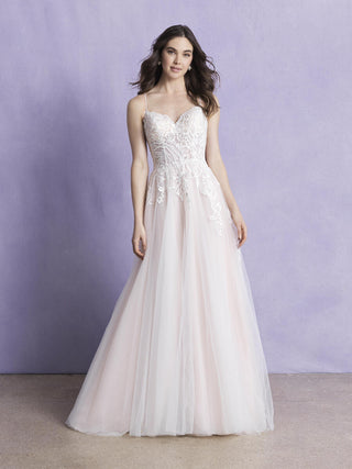 Allure Romance Style Number 3368 - 1