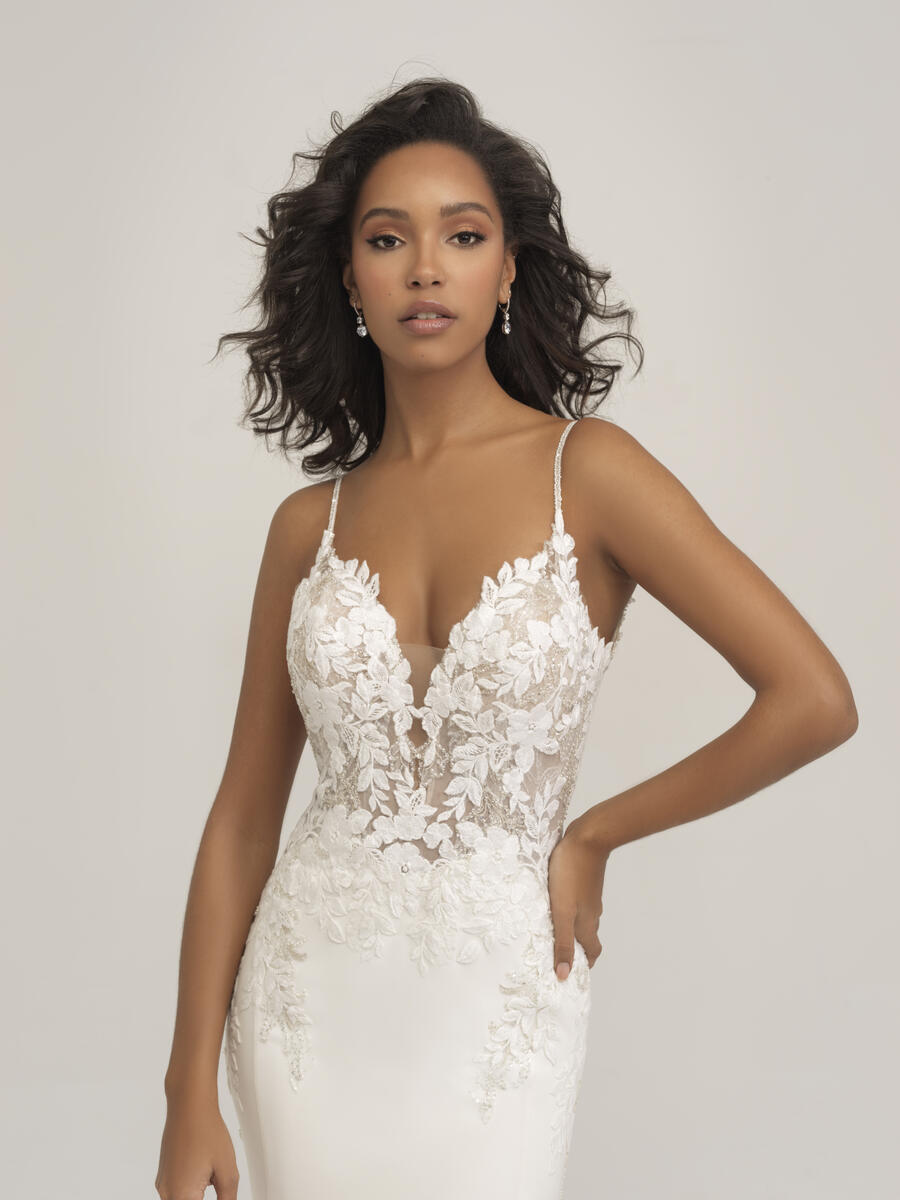 Allure Romance Style Number 3450 - 3
