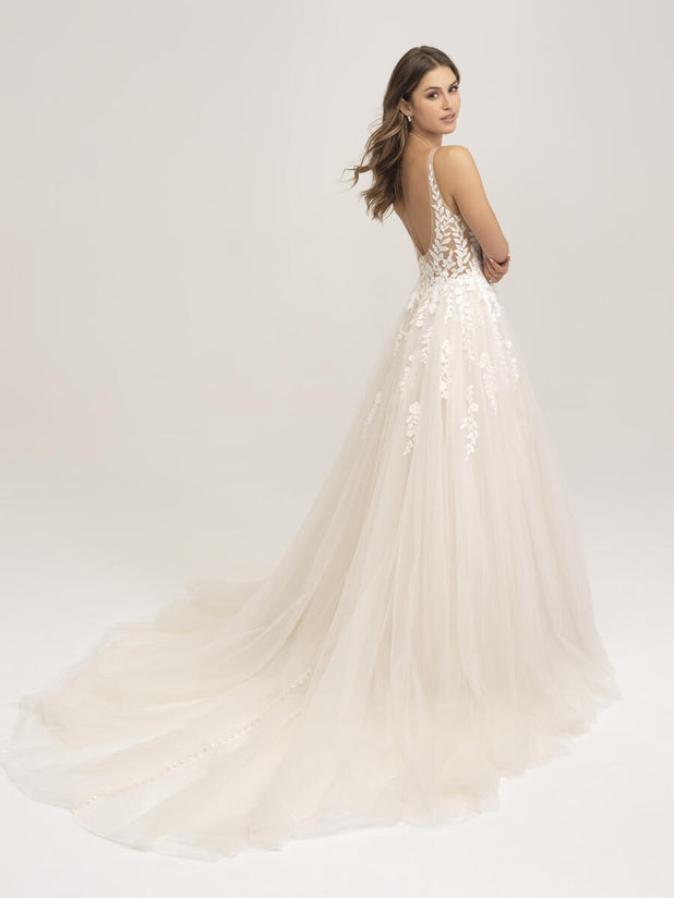 Allure Romance Style Number 3451L - 2