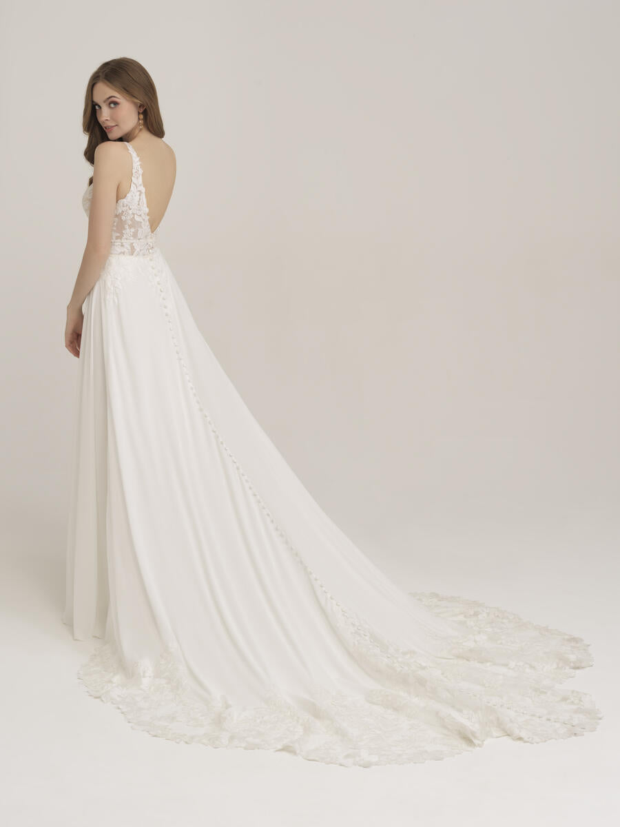 Allure Romance Style Number 3454L - 2