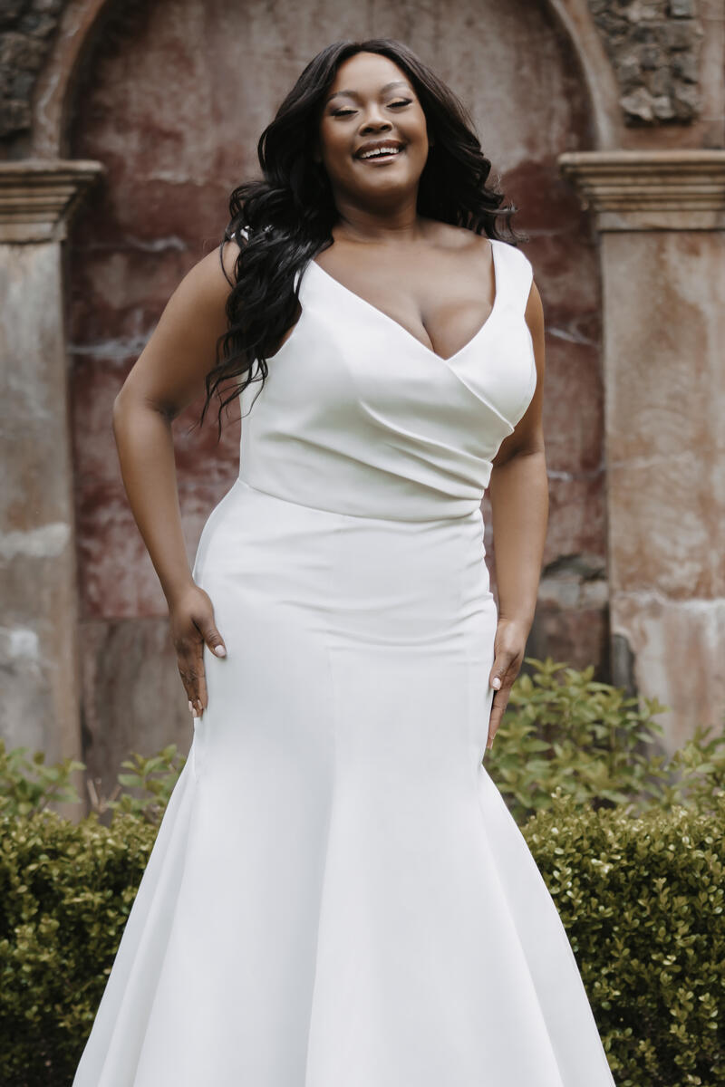 Allure Romance Style Number 3460 - 6