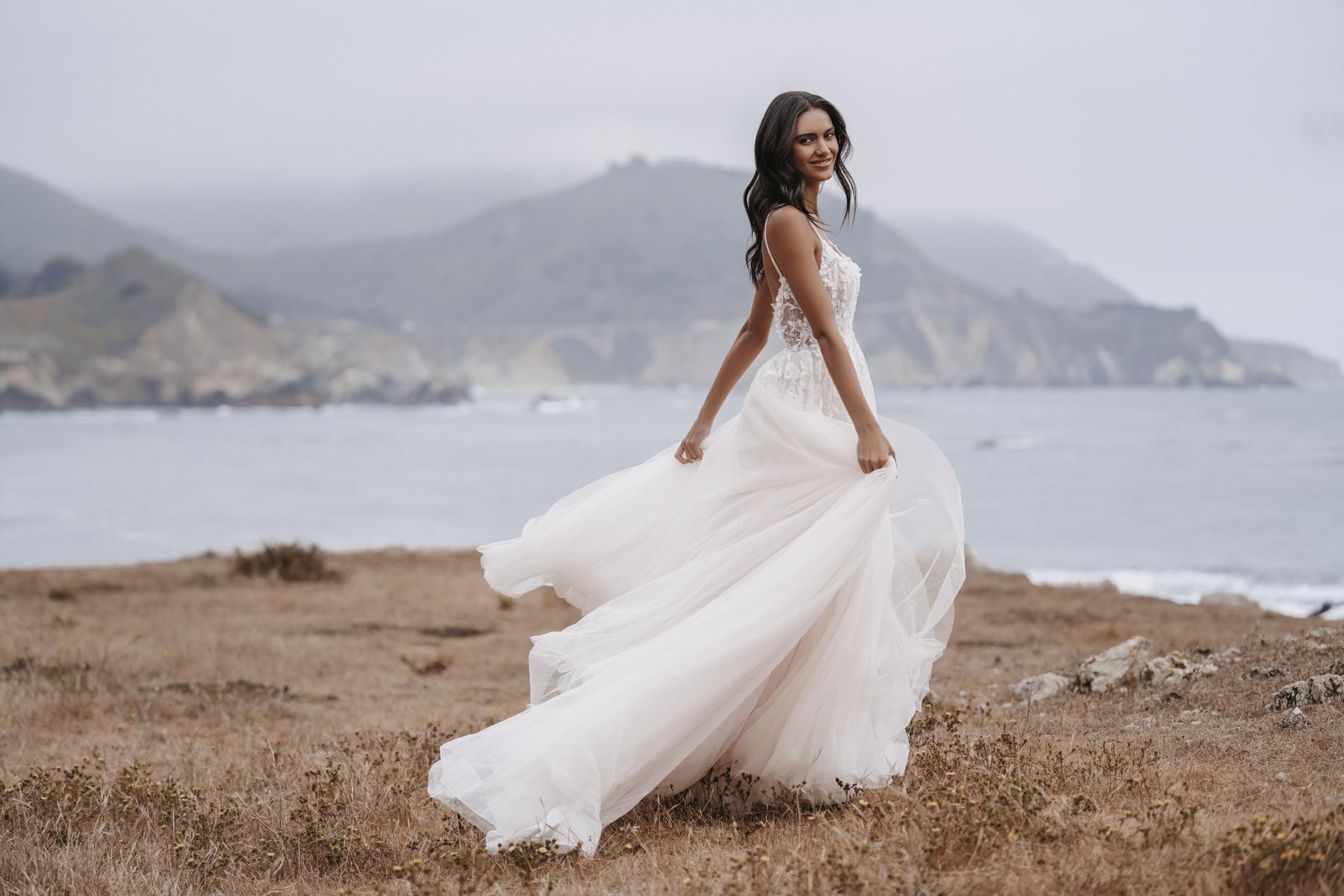 Allure Romance Style Number 3503L - 3