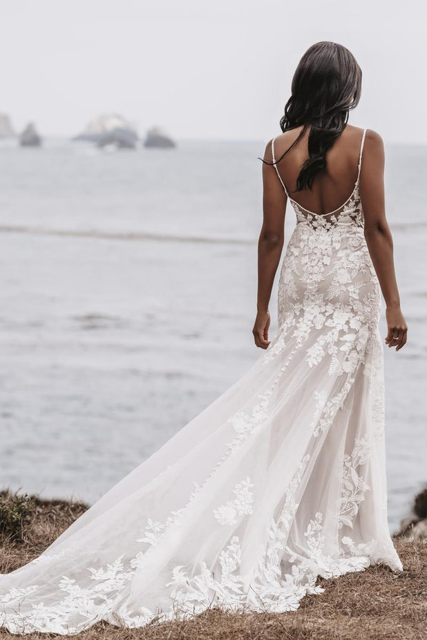 Allure Romance Style Number 3505 - 2