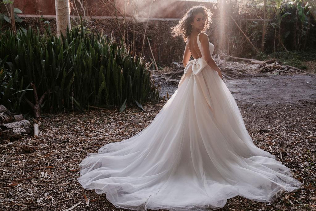 Allure Romance Style Number 3559 - 6