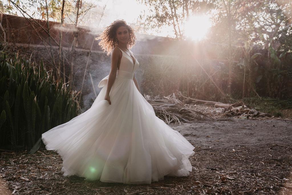 Allure Romance Style Number 3559 - 5
