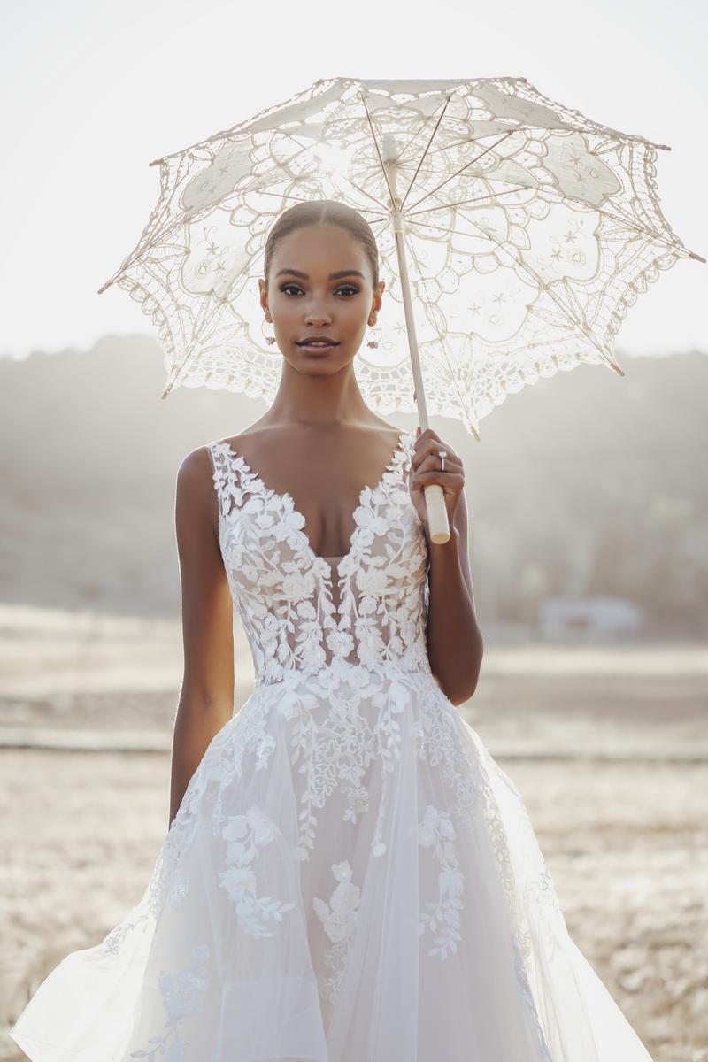 Allure Romance Style Number R3605L - 5