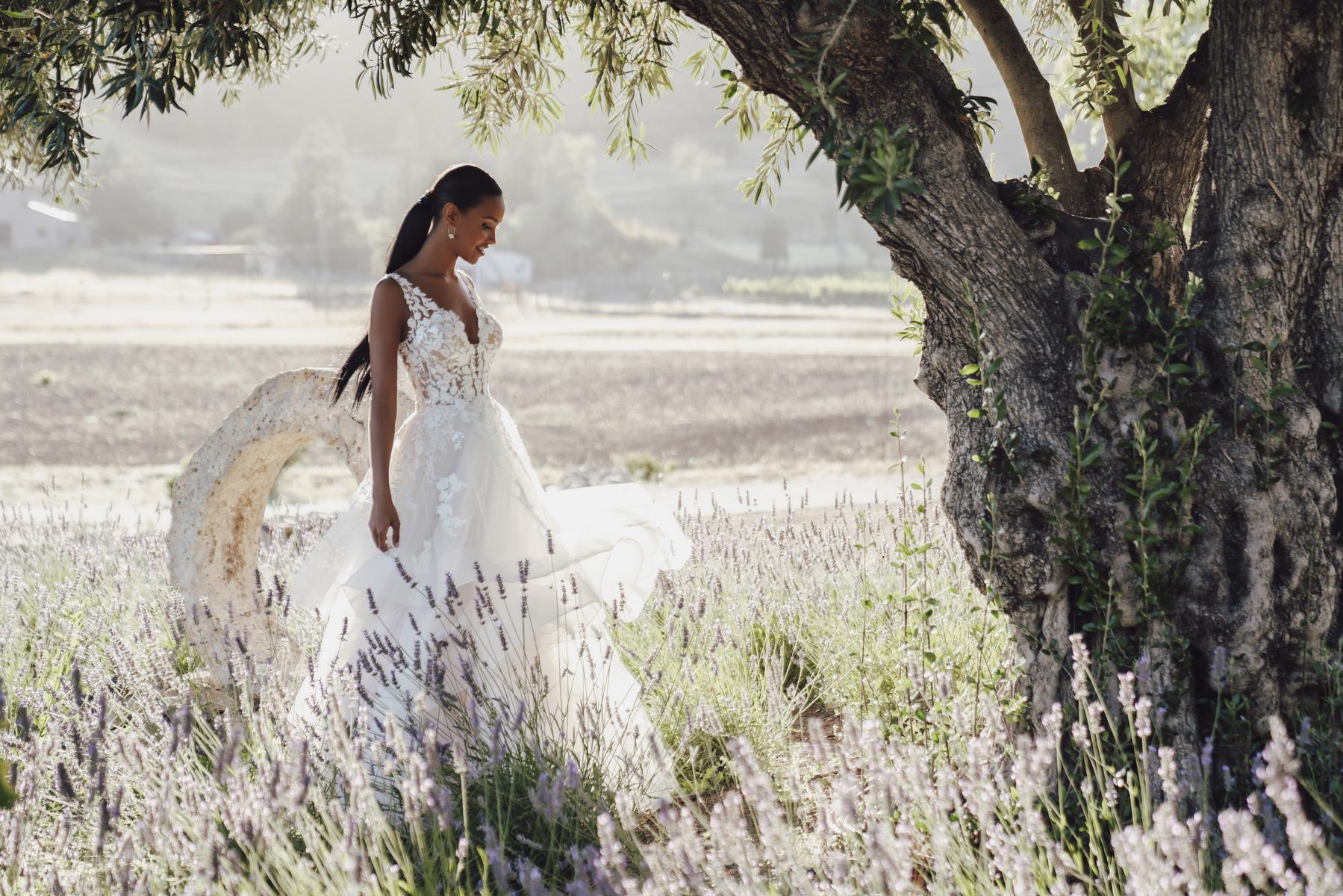 Allure Romance Style Number R3605L - 10