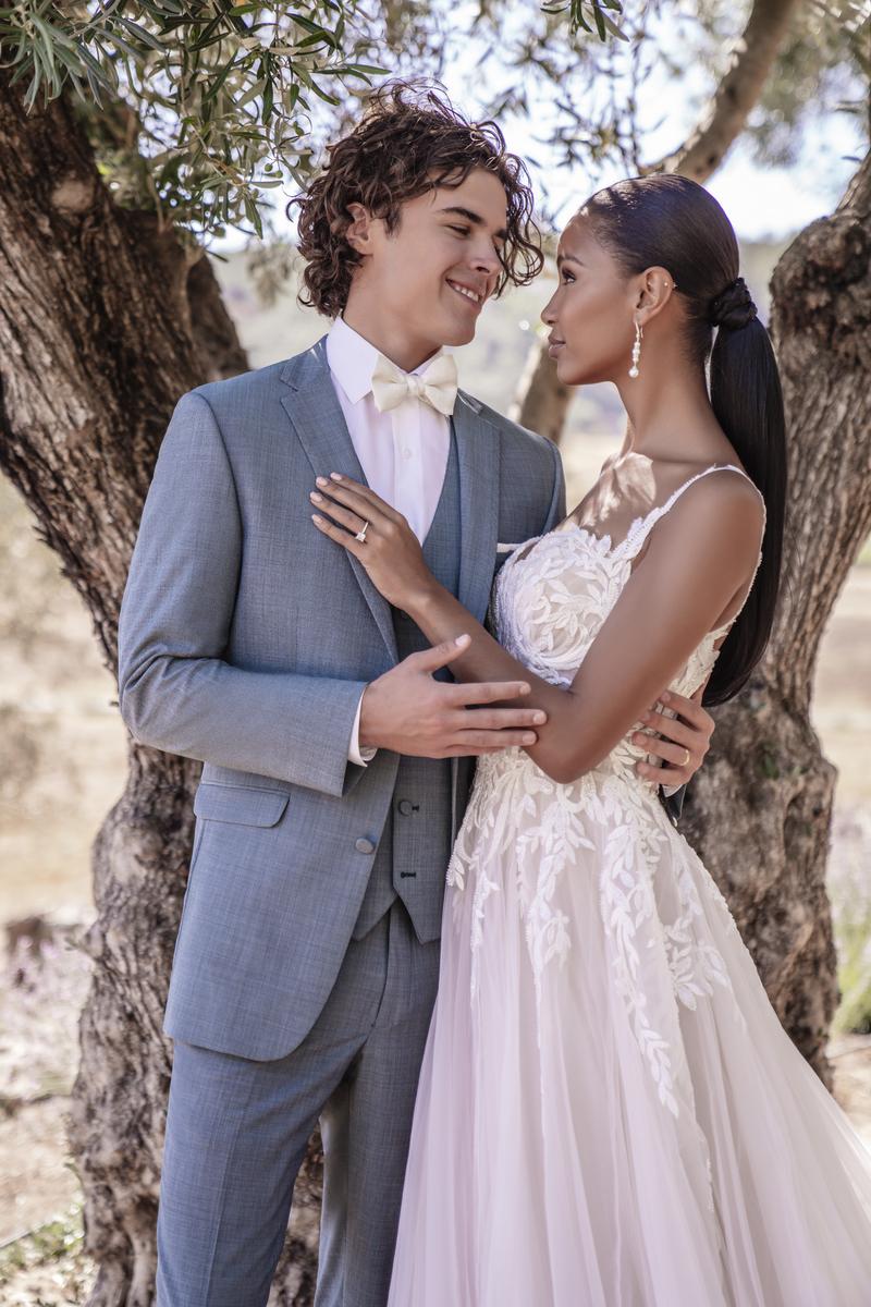 Allure Romance Style Number R3607L - 6