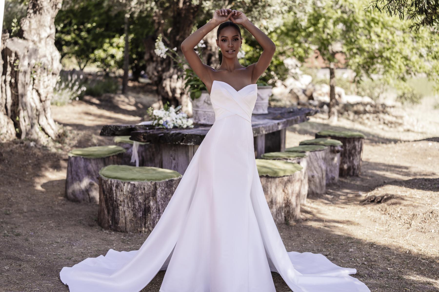 Allure Romance Style Number R3608T - 4