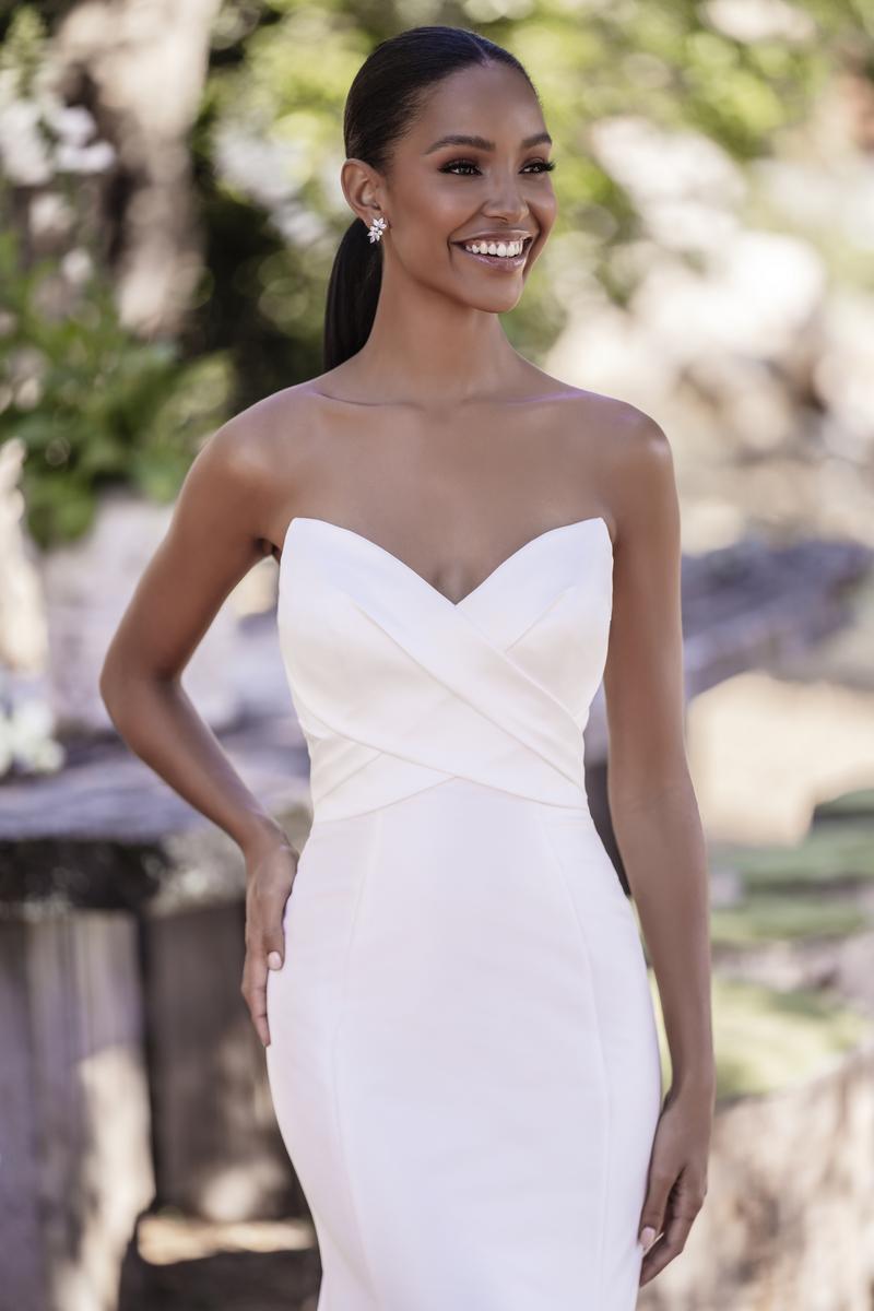 Allure Romance Style Number R3608 - 5