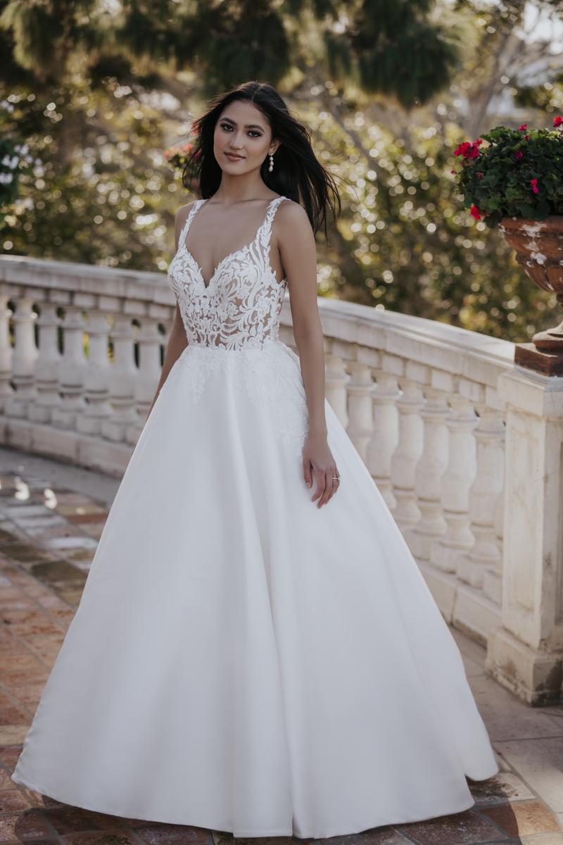 Allure Romance Style Number R3652L - 3