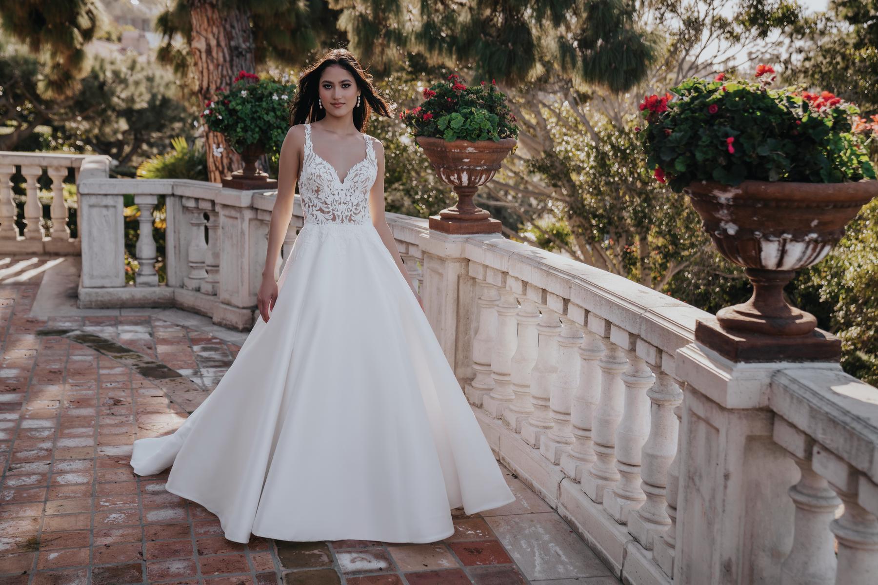 Allure Romance Style Number R3652L - 1