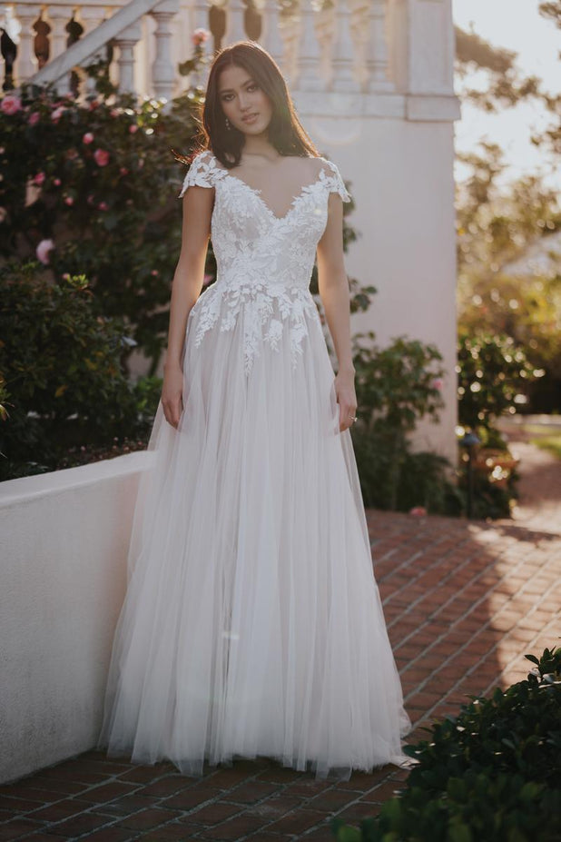 Allure Romance Style Number R3654 - 1