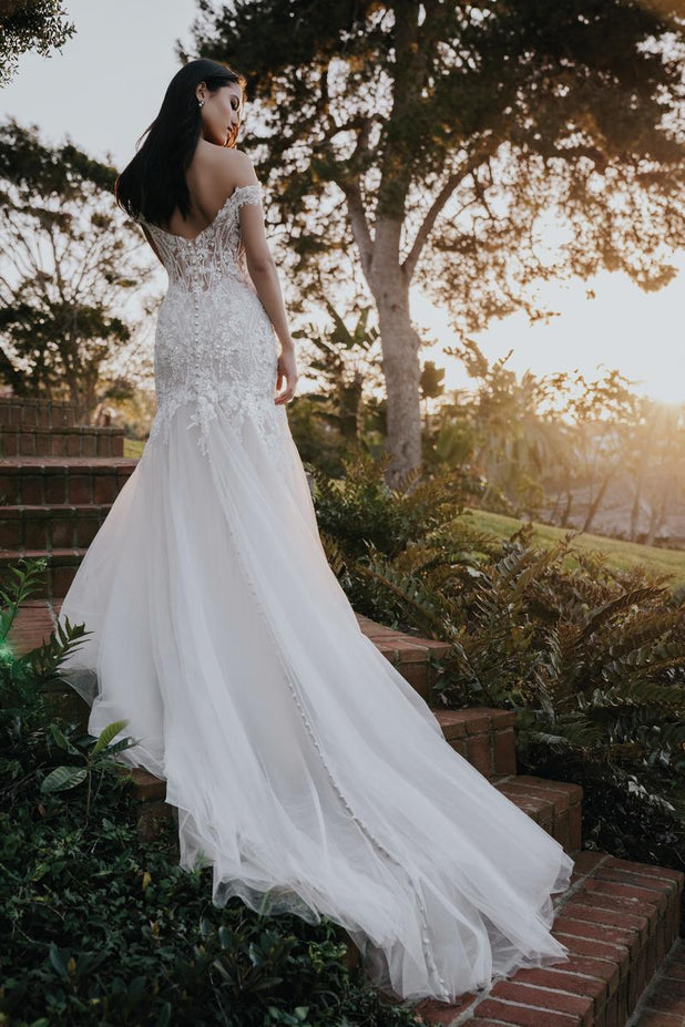 Allure Romance Style Number R3656 - 2