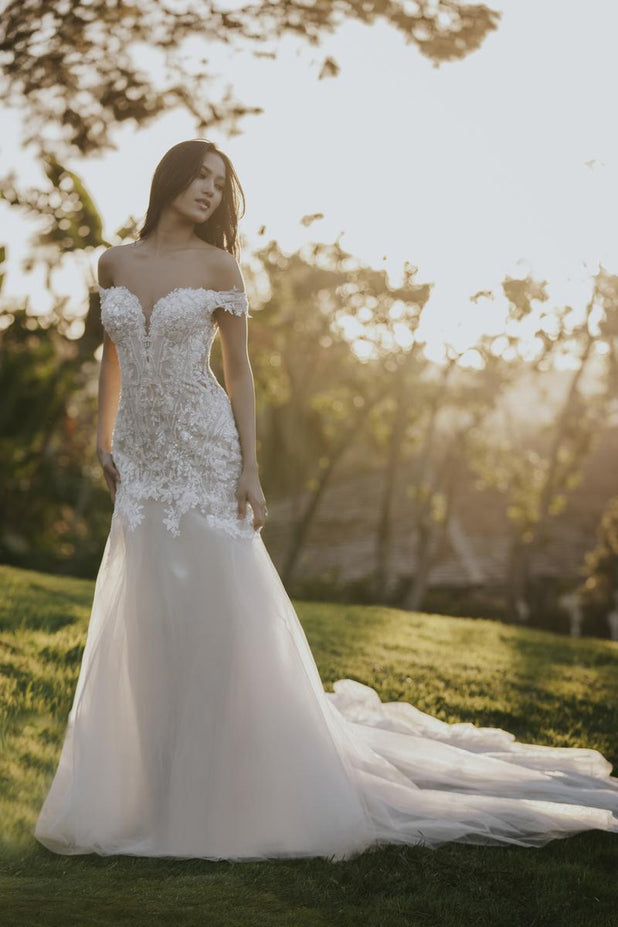 Allure Romance Style Number R3656 - 1