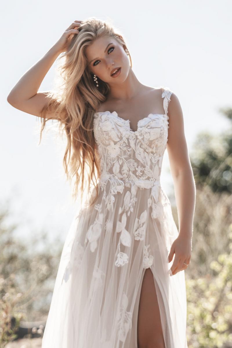 Allure Romance Style Number R3702LNS - 3