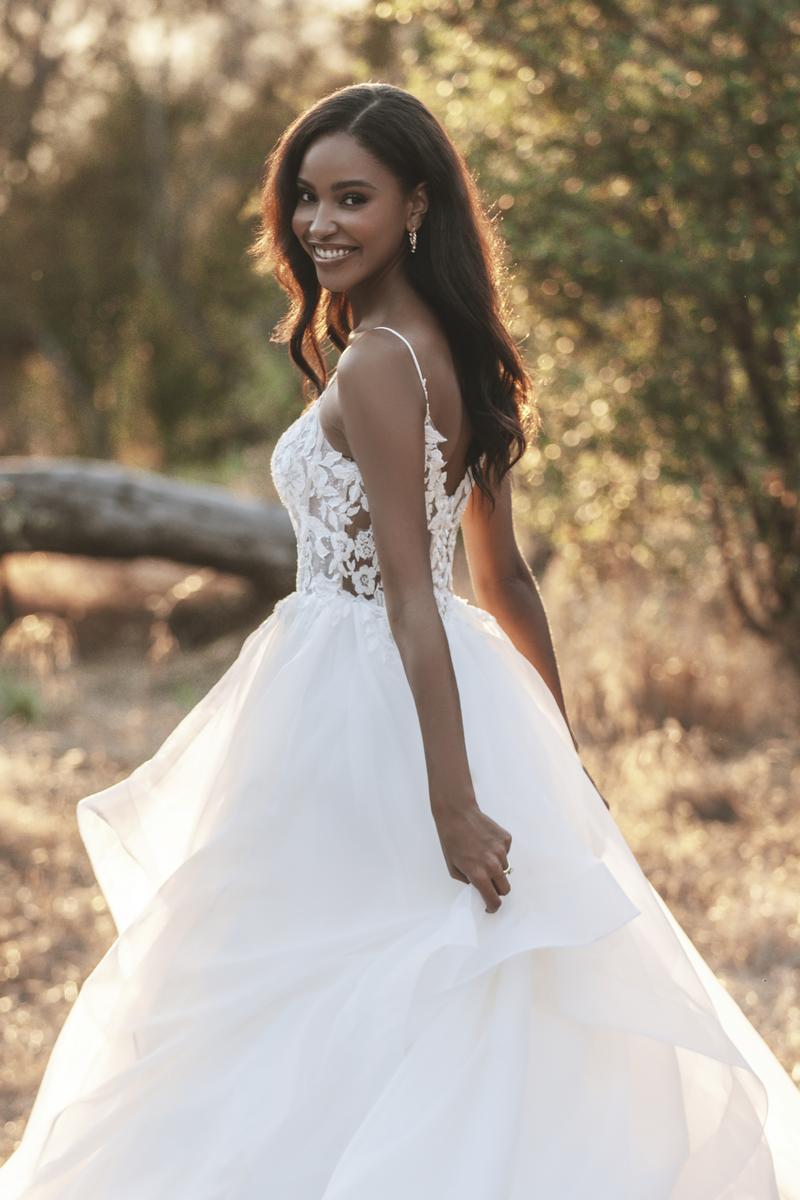 Allure Romance Style Number R3703 - 4