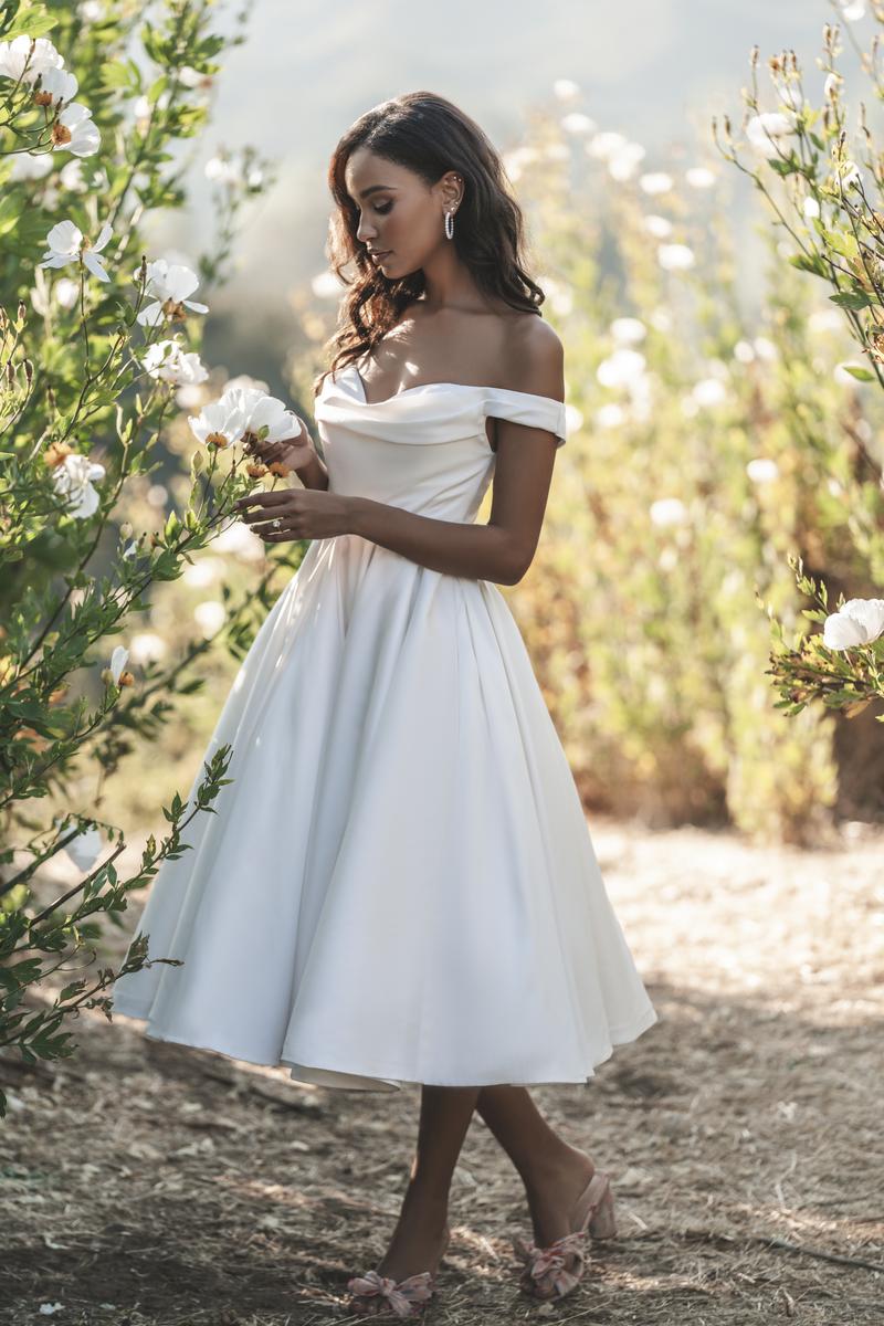 Allure Romance Style Number R3705TL - 3