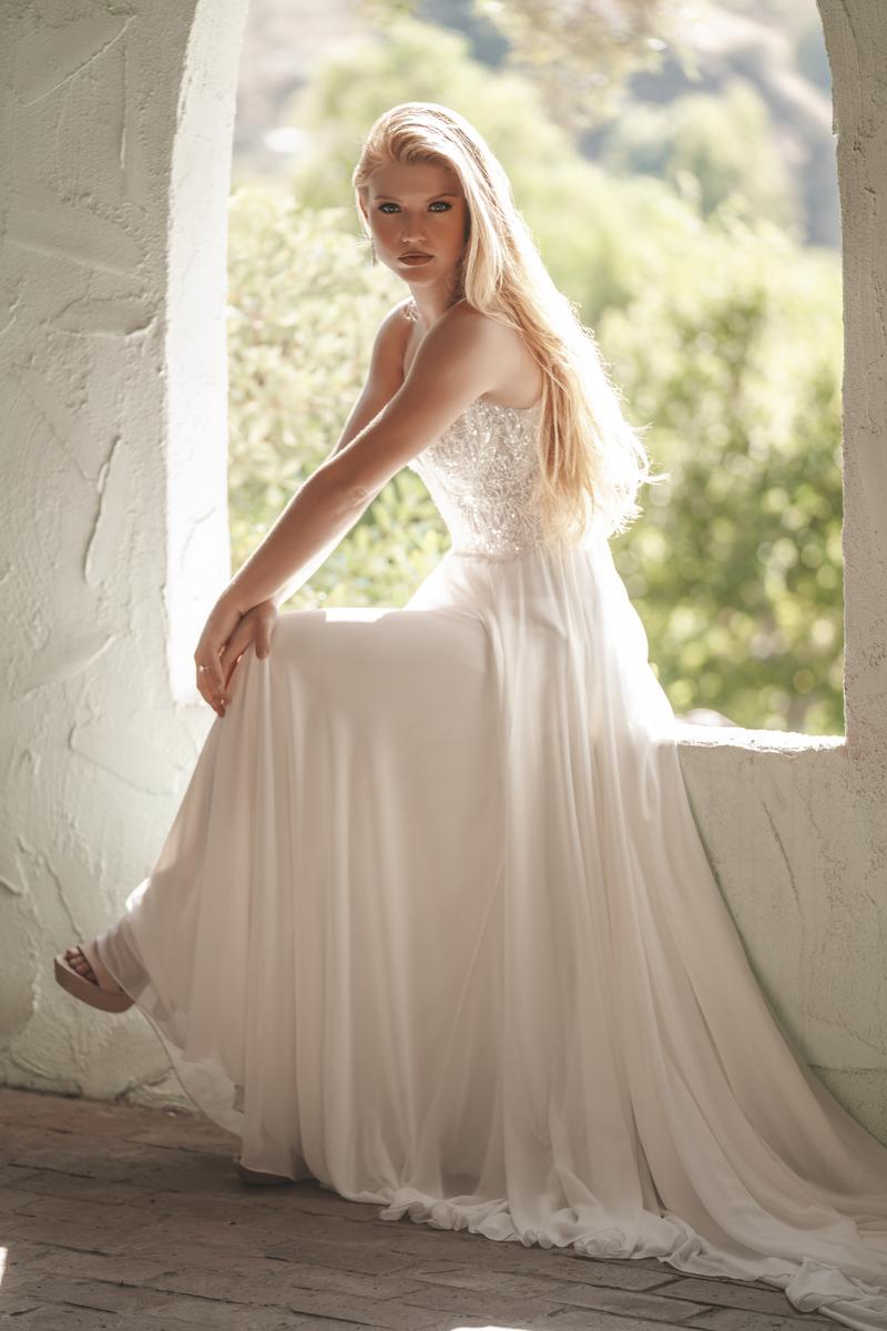 Allure Romance Style Number R3714 - 4