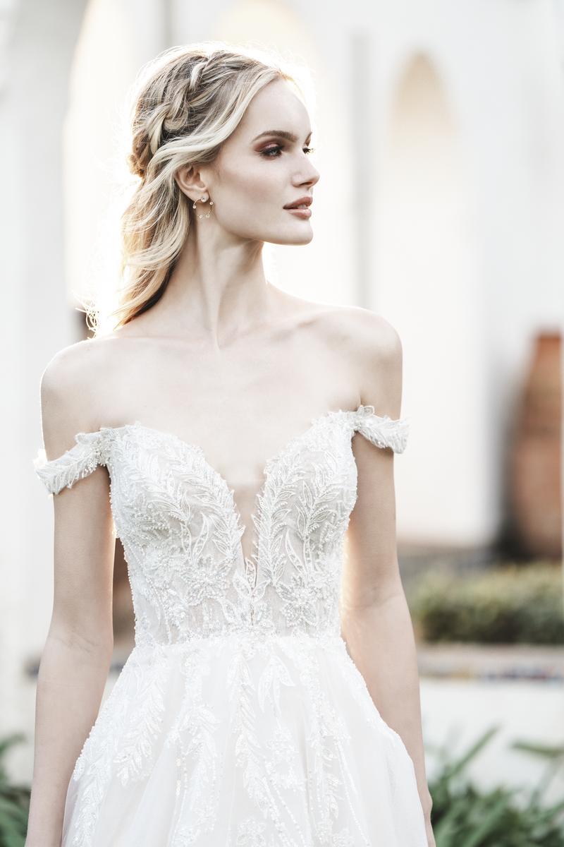 Allure Romance Style Number R3751L - 4