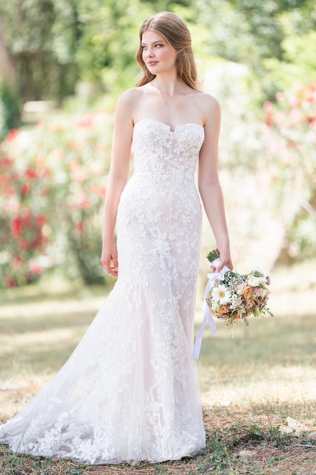 Allure Romance Style Number R3802 - 2