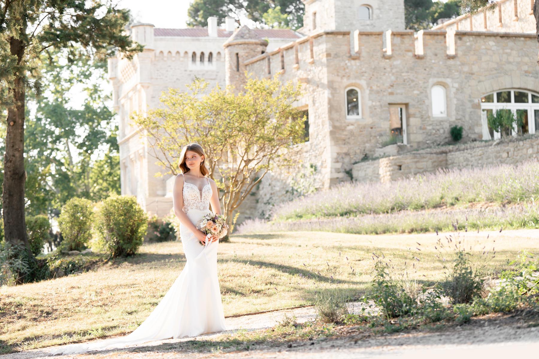 Allure Romance Style Number R3804AL - 5