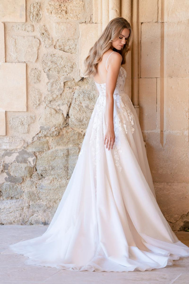 Allure Romance Style Number R3805 - 2