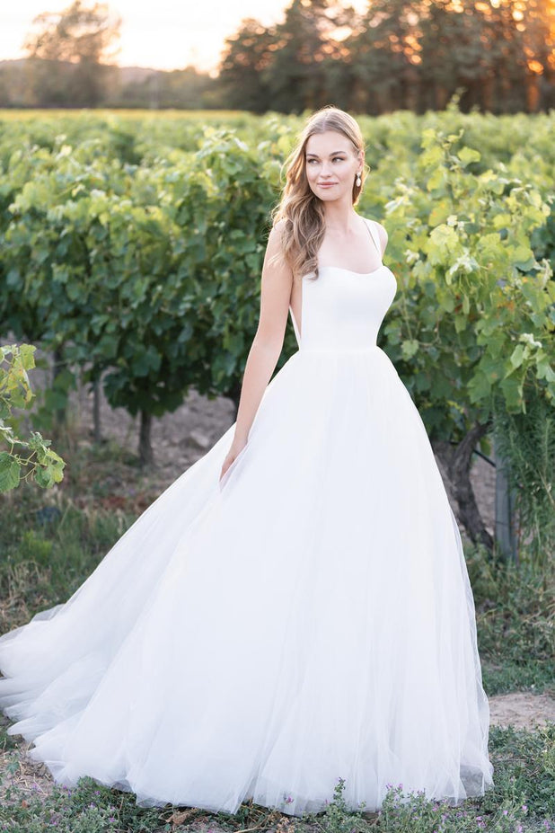 Allure Romance Style Number R3807 - 1
