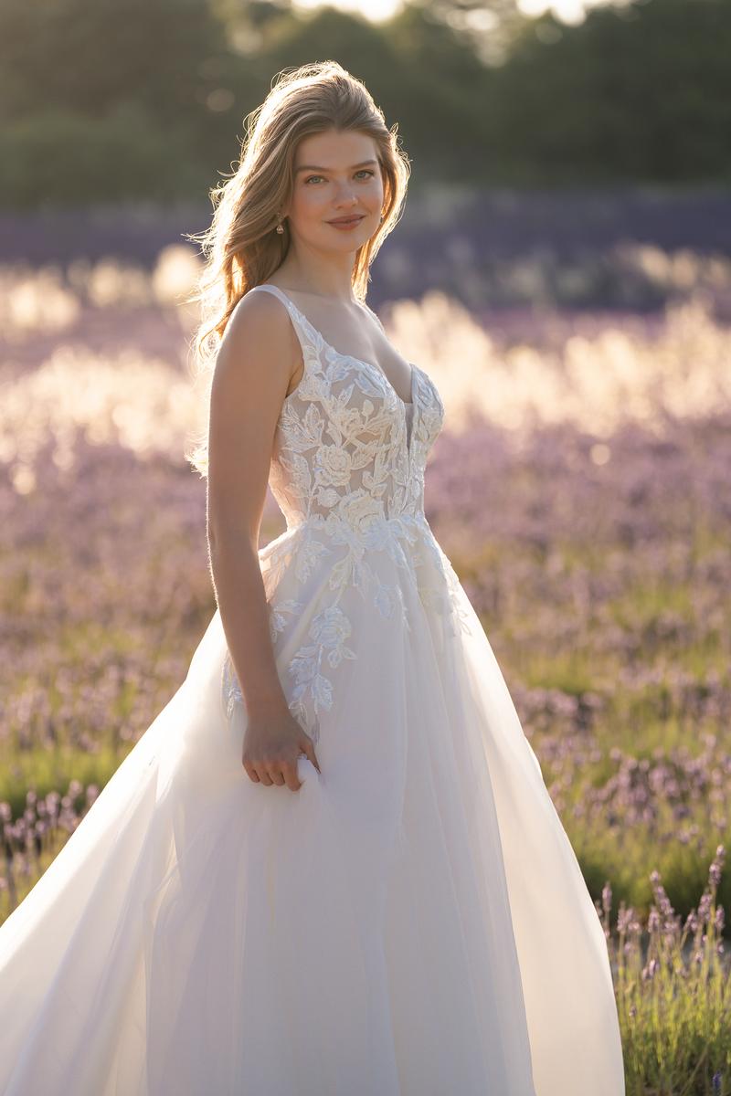 Allure Romance Style Number R3810L - 5