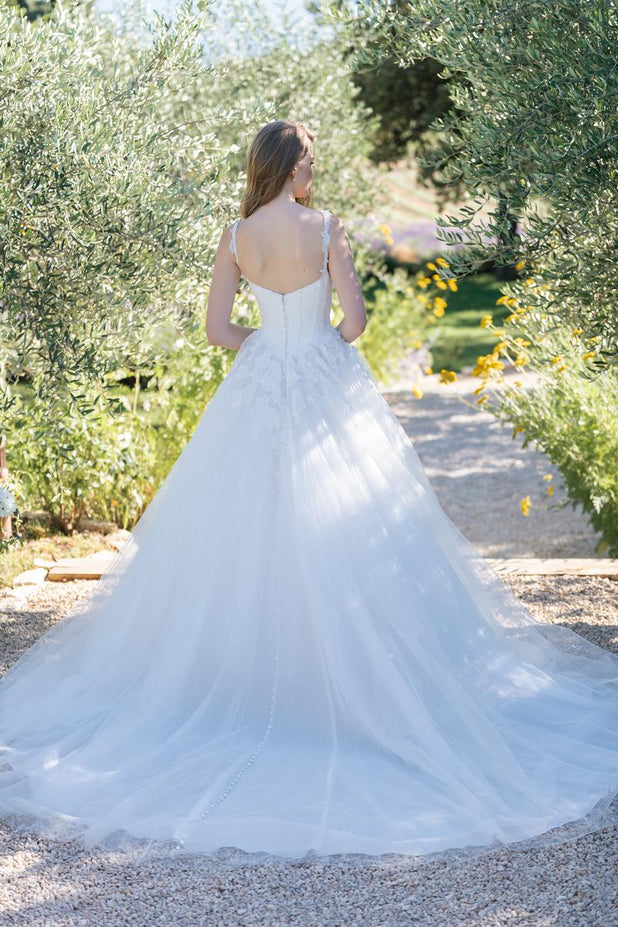 Allure Romance Style Number R3815 - 2
