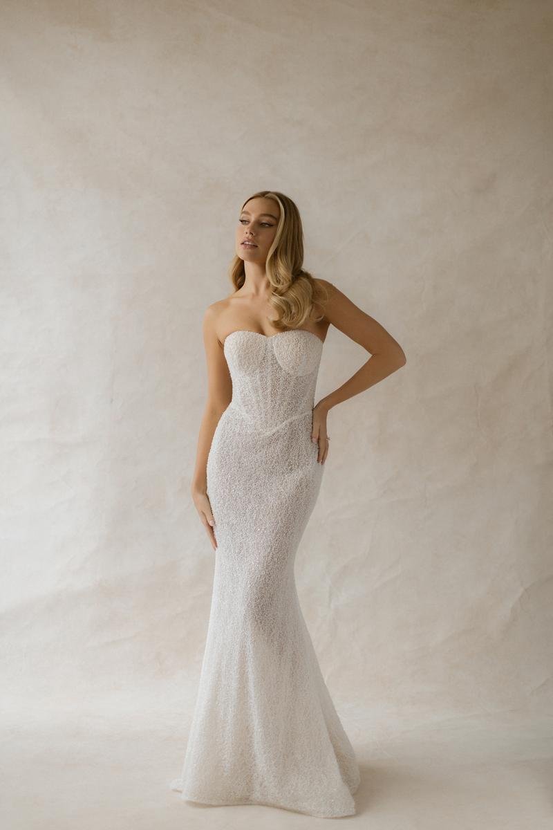 Abella Style Number E552L - 8