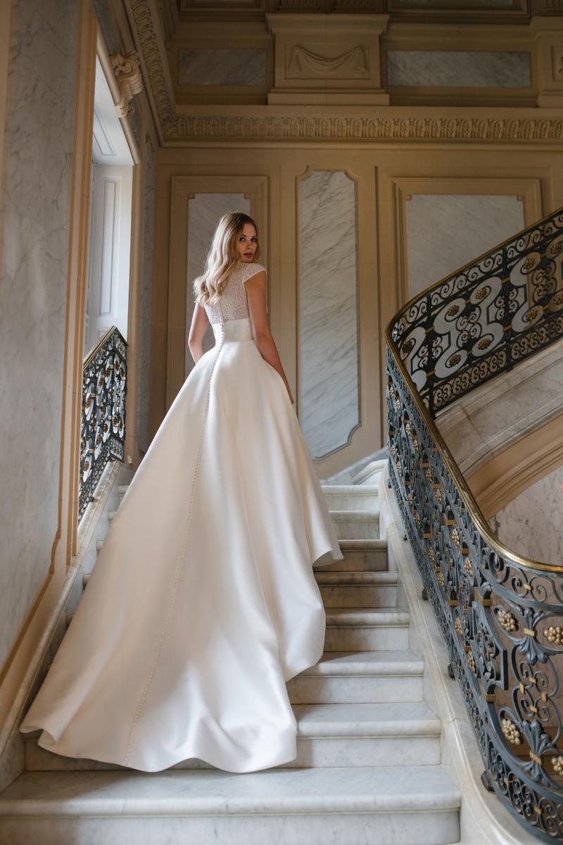 Abella Style Number E553 - 8