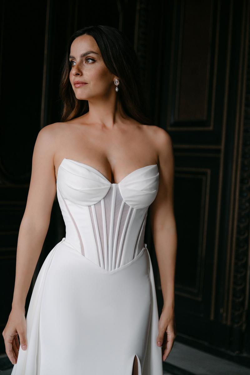 Abella Style Number E554 - 9