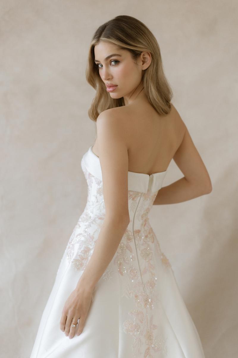 Abella Style Number E561 - 4