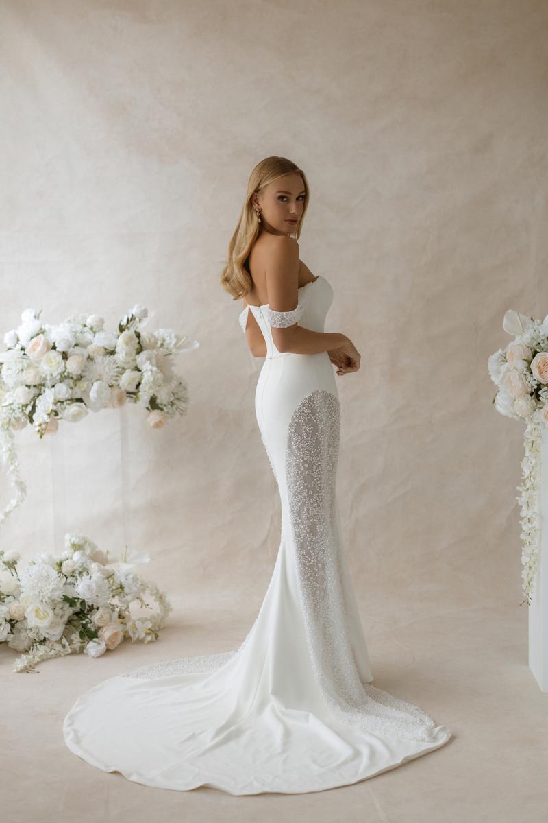 Abella Style Number E568L - 4