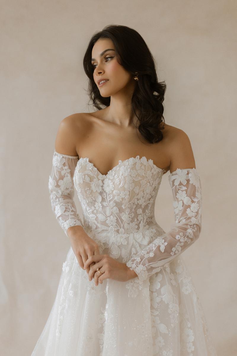 Abella Style Number E579 - 9