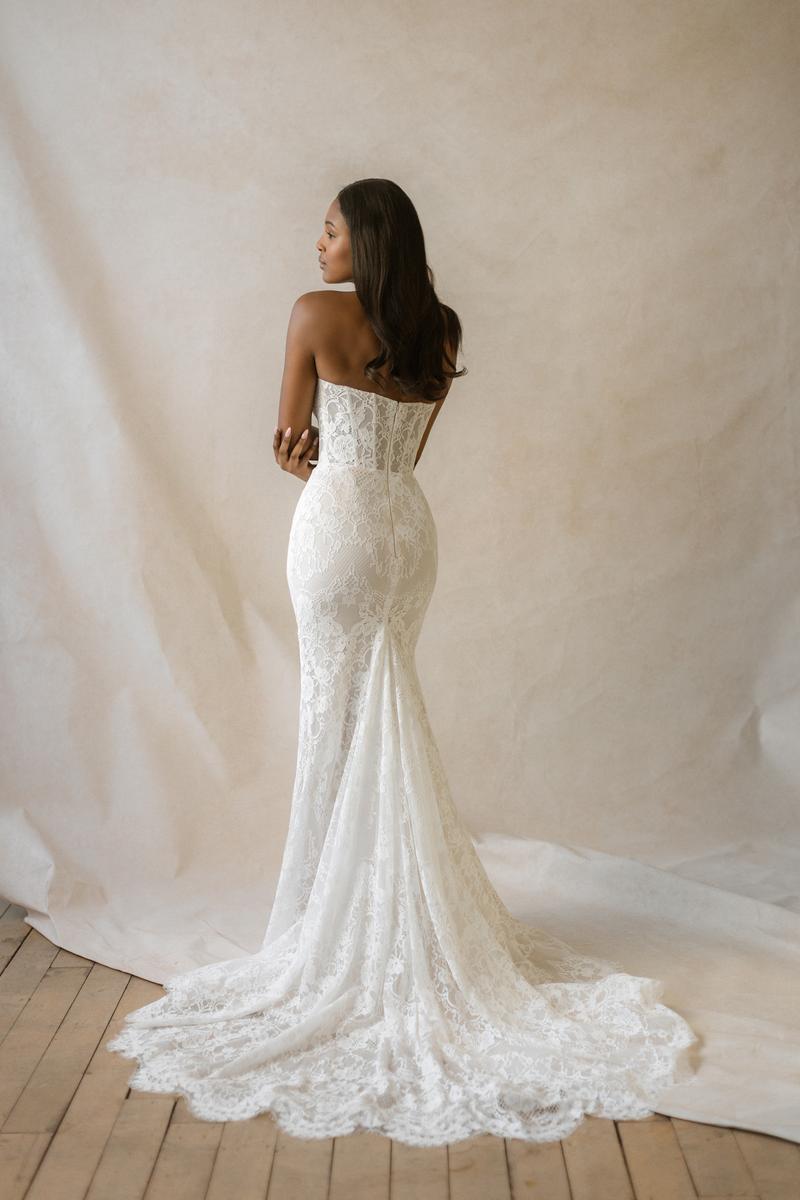 Abella Style Number E582 - 4