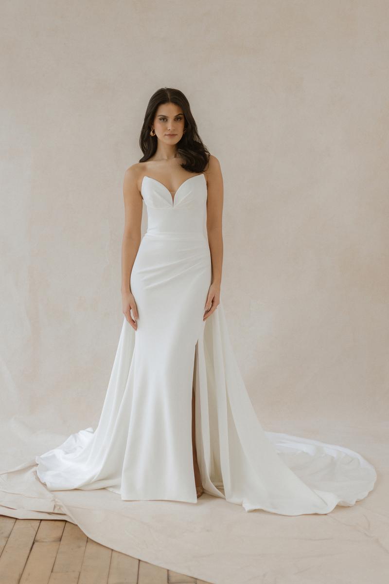 Abella Style Number E585 - 1